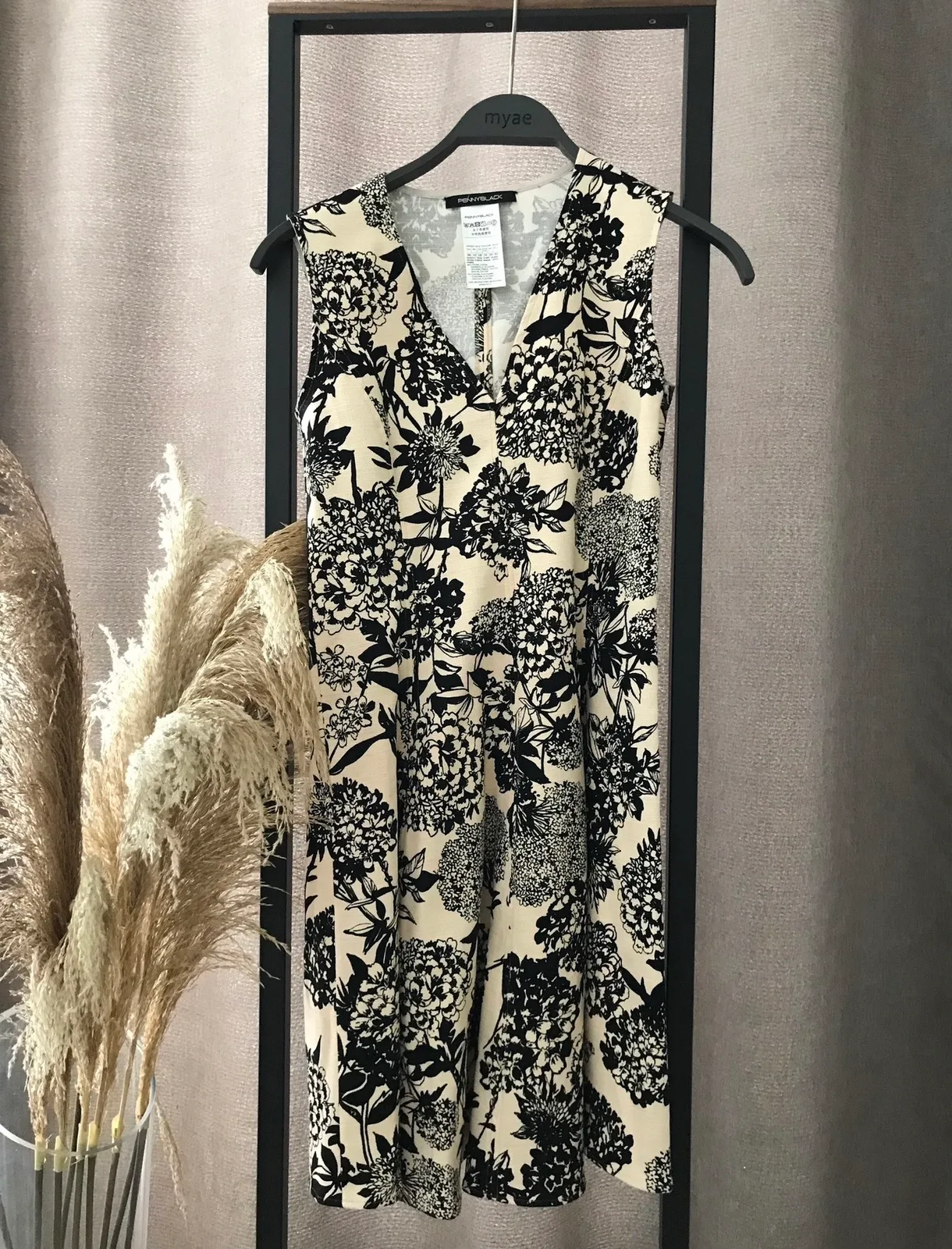 NEU - Pennyblack Kleid mit Blumenprint – Gr. 36