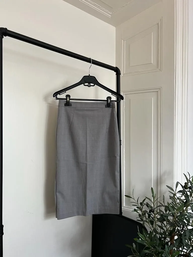 Zara Midi-Rock Schwarz-Weiss – Gr. XS